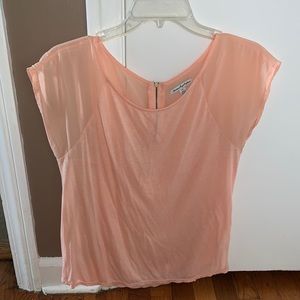 American Eagle Top size large! Peach!